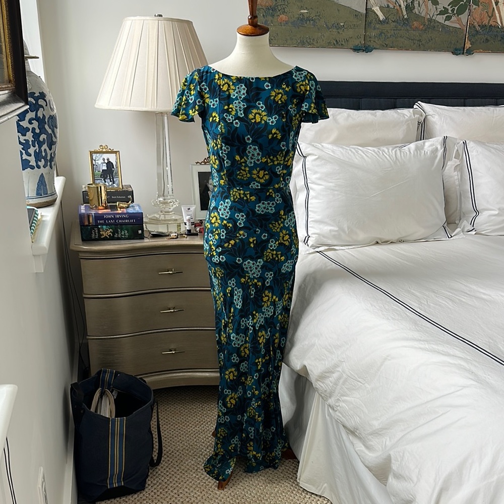 NWOT Saloni Silk Floral Gown size 6 - Picture 2 of 11